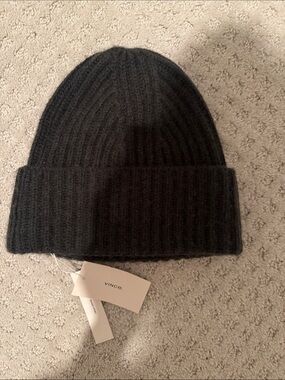 Vince Ribbed Knit Beanie - Dark Green